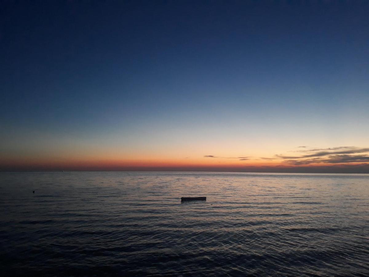 Charming Stone Cottage By The Sea Umag Ngoại thất bức ảnh