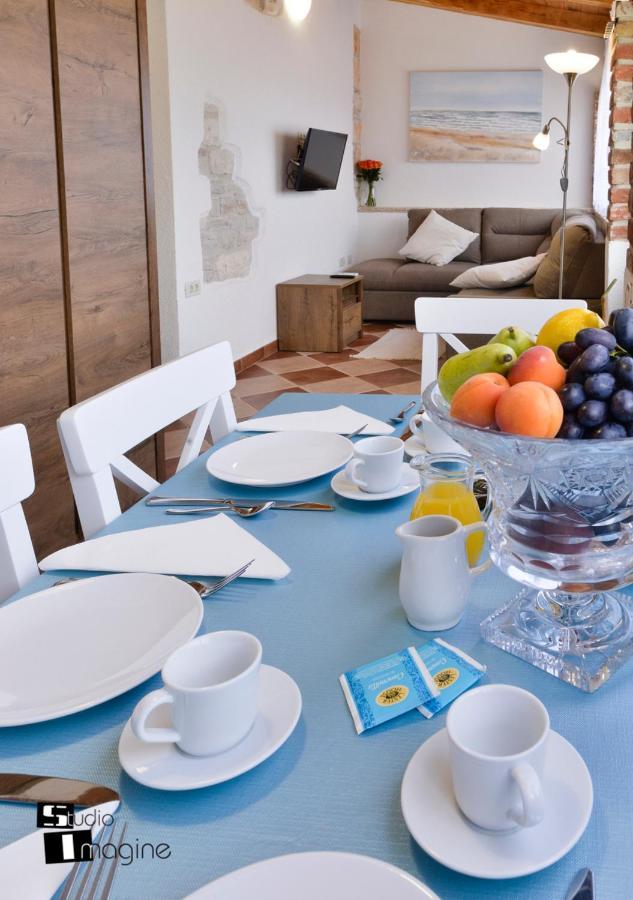 Charming Stone Cottage By The Sea Umag Ngoại thất bức ảnh